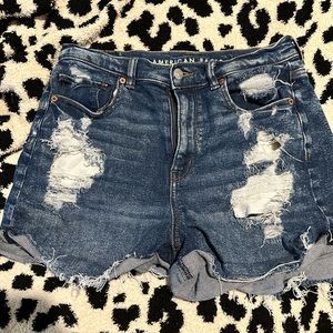 American eagle mom short
